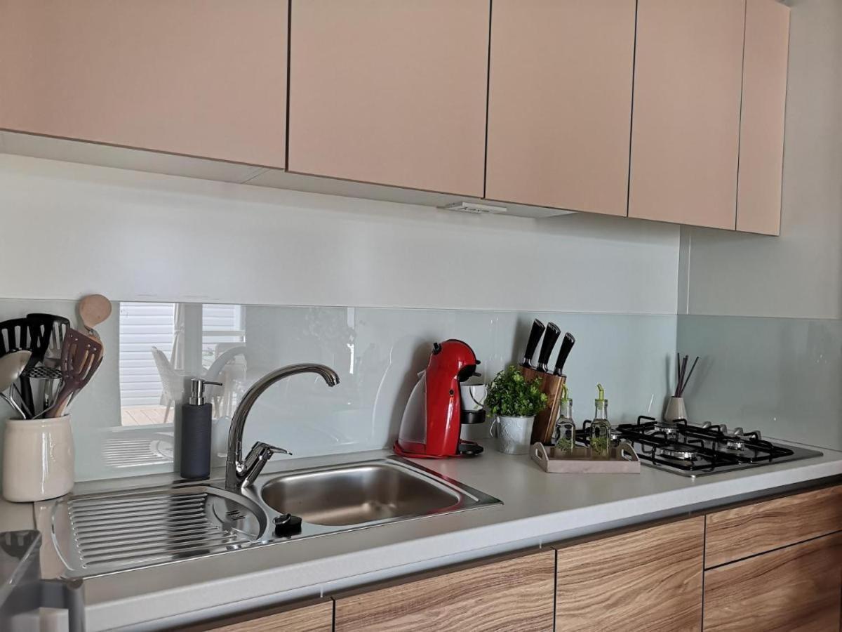 J & R Mobile Homes Biograd Na Moru Εξωτερικό φωτογραφία