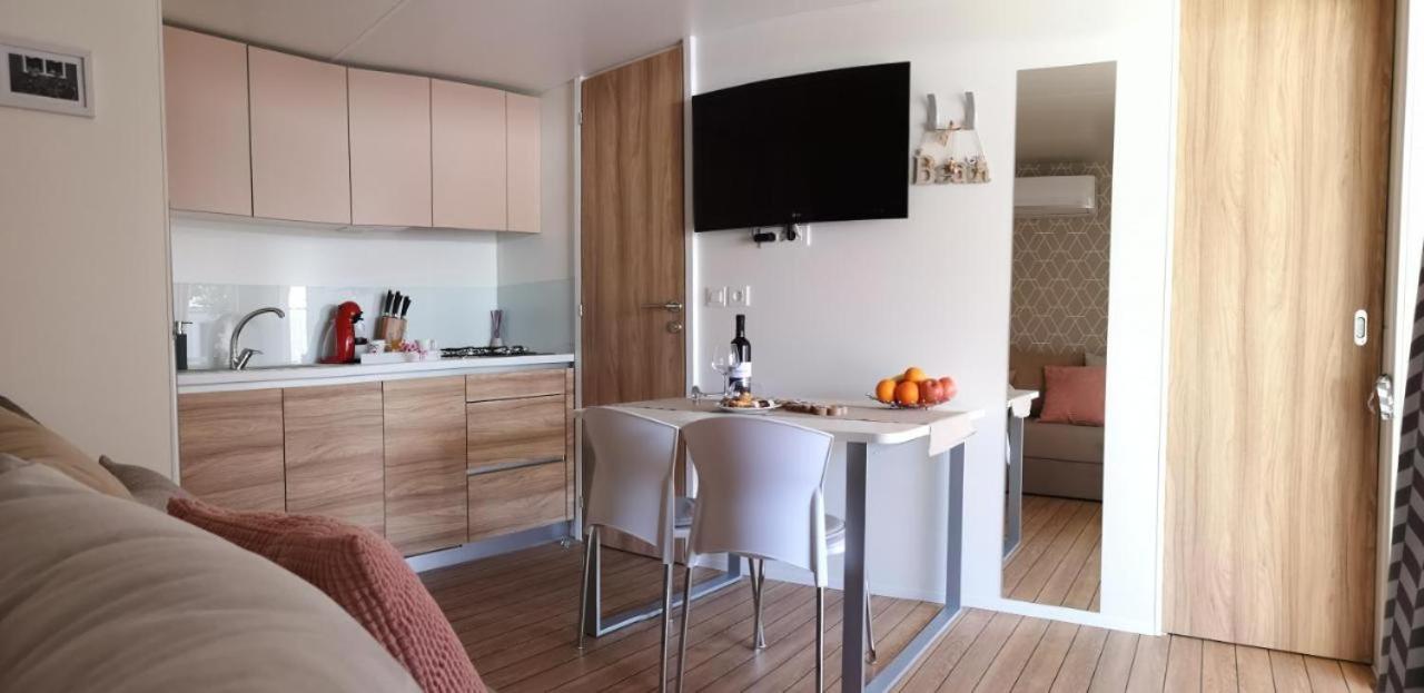 J & R Mobile Homes Biograd Na Moru Εξωτερικό φωτογραφία