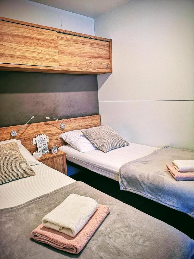 J & R Mobile Homes Biograd Na Moru Εξωτερικό φωτογραφία